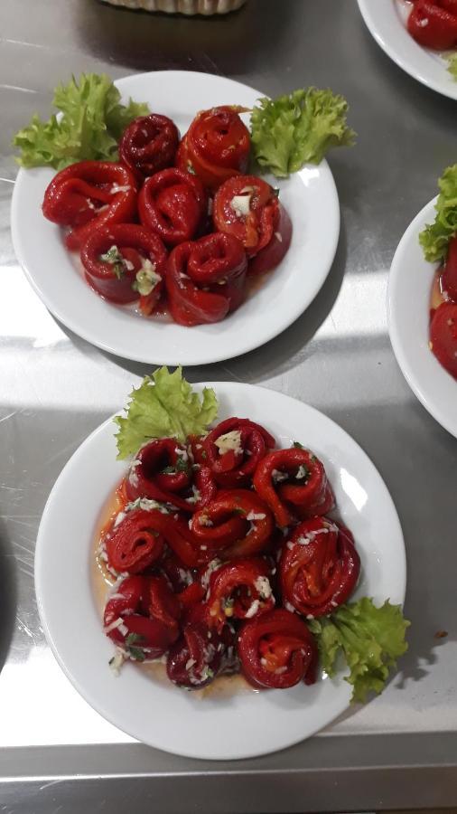 Prenociste I Restoran Ihthis Bajina Basta Exterior foto
